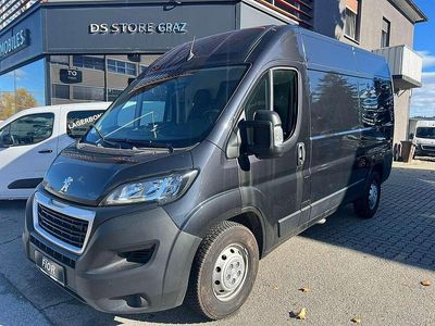 Weiß Gebraucht 2024 Peugeot Boxer Van | € 33.990 (Teuer)