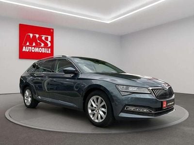 Grau Gebraucht 2019 Skoda Superb Style Kombi | € 27.199 (Fairer Preis)