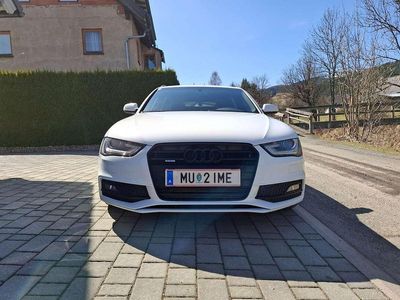 Weiß Gebraucht 2012 Audi A4 Sport Kombi | € 12.200 (Teuer)