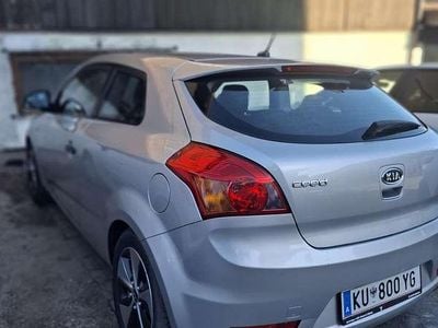 Silber Gebraucht 2008 Kia Ceed Kleinwagen | € 1.650