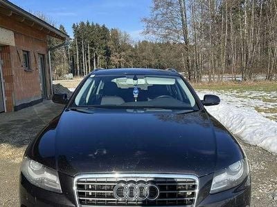 Gebraucht Audi A4 Business 143 PS (105 kW) 2011 Grau Kombi