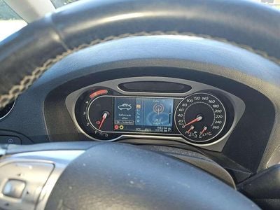 Weiß Gebraucht 2009 Ford Galaxy Titanium Van / Kleinbus | € 3.500 (Fairer Preis)