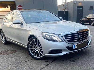 Silber Gebraucht 2015 Mercedes S500 Maybach Limousine | € 32.500
