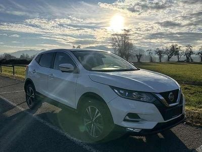 Gebraucht Nissan Qashqai 159 PS (116 kW) 2018 Weiß SUV