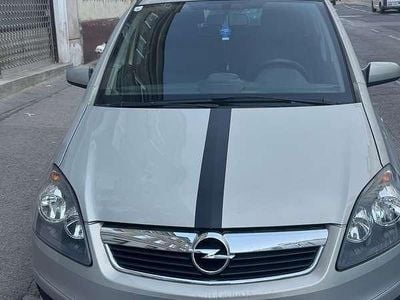 Gebraucht 2006 Opel Zafira Cosmo Van / Kleinbus | € 3.000 (Etwas zu teuer)