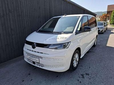 Gebraucht VW Multivan Business 150 PS (110 kW) 2023 Weiß Van