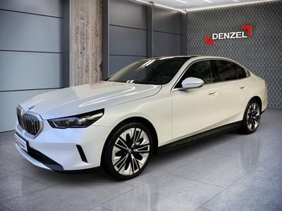 Gebraucht BMW i5 Comfort Edition 250 kW (340 PS) 2023 Weiß Limousine