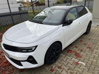 Weiß Gebraucht 2023 Opel Astra Limousine | € 26.900 (Etwas zu teuer)