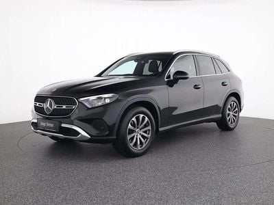 Obsidianschwarz Gebraucht 2022 Mercedes GLC220 Avantgarde SUV | € 52.890 (Guter Preis)