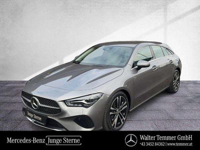 Grau Gebraucht 2024 Mercedes CLA180 Limousine | € 33.850 (Superpreis)
