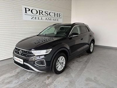 Schwarz metallicperleffektno Gebraucht 2023 VW T-Roc Life SUV | € 28.800 (Fairer Preis)