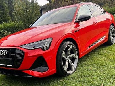Rot Gebraucht 2021 Audi e-tron S-Line SUV | € 49.900
