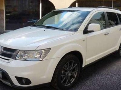 Gebraucht Fiat Freemont Cross 170 PS (125 kW) 2015 Weiß SUV