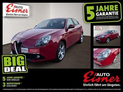 Gebraucht Alfa Romeo Giulietta Executive 170 PS (125 kW) 2017 Rot Kleinwagen