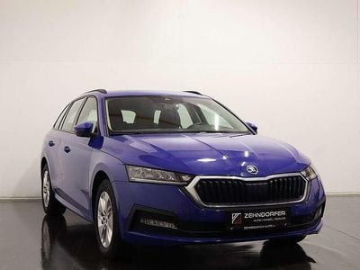 gebraucht Skoda Octavia Combi 2,0 TDI Ambition / VIRTUAL COCKPIT / LED ...