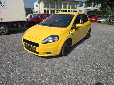 Gelb Gebraucht 2009 Fiat Punto Kleinwagen | € 700