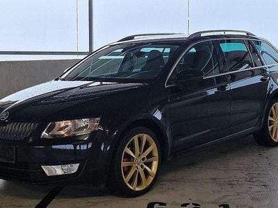Schwarz Gebraucht 2014 Skoda Octavia Elegance Kombi | € 8.999 (Fairer Preis)