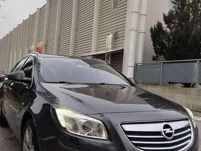 Gebraucht 2010 Opel Insignia Business Kombi | € 3.500 (Etwas zu teuer)