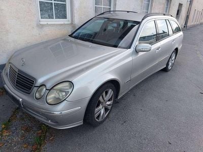 Mercedes E320