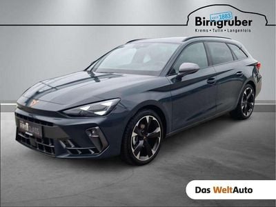 Neu Cupra Leon 150 PS (110 kW) 2025 Blau Limousine
