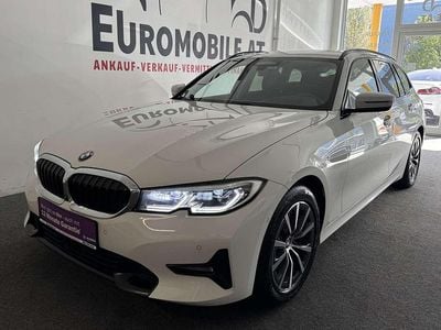Weiß Gebraucht 2020 BMW 320 Sport Line Kombi | € 36.990 (Teuer)