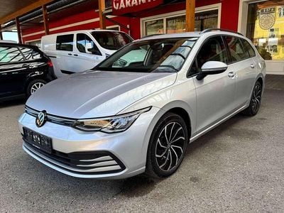 Gebraucht VW Golf VIII Life 150 PS (110 kW) 2022 Silber Kombi