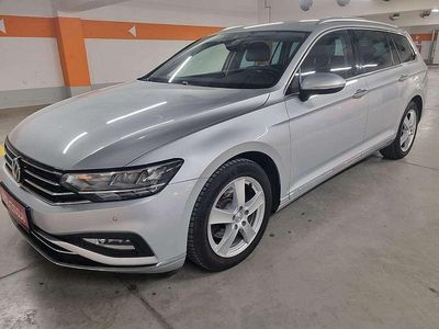 Gebraucht VW Passat Elegance 190 PS (139 kW) 2019 Silber Kombi