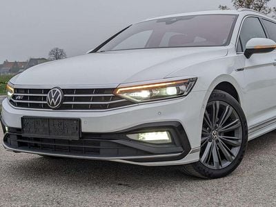 Gebraucht VW Passat R-line 150 PS (110 kW) 2021 Kombi