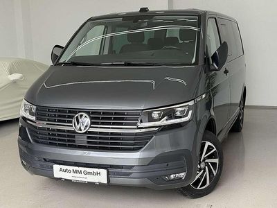 Gebraucht VW Multivan Trendline 150 PS (110 kW) 2021 Grau Van