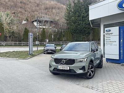 gebraucht Volvo XC40 B3 Plus Dark Aut.