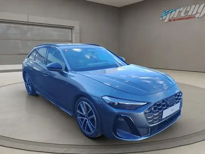 Mittelgrau metallicperleffekt Gebraucht 2025 Audi A5 Ambiente Coupé | € 62.499