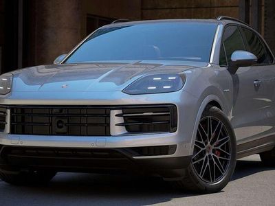 Gebraucht Porsche Cayenne S E-Hybrid 519 PS (381 kW) 2024 Silber SUV