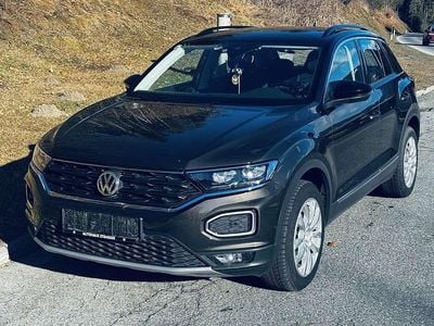 Gebraucht VW T-Roc Design 150 PS (110 kW) 2018 SUV