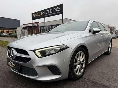 Grau Gebraucht 2018 Mercedes A180 Kleinwagen | € 20.990 (Etwas zu teuer)
