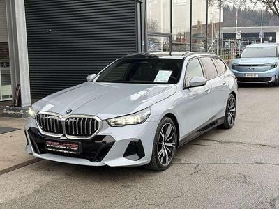 gebraucht BMW 520 d Touring xDrive M-Paket Aut. / AHK / PANO / Harman Kardon / 20"