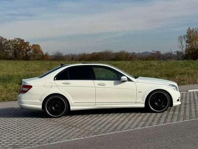 Gebraucht Mercedes C320 Avantgarde 224 PS (164 kW) 2008 Weiß Limousine
