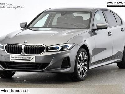 Gebraucht BMW 318 Efficient Dynamics 150 PS (110 kW) 2024 Grau Limousine