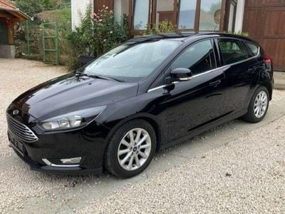 Schwarz Gebraucht 2016 Ford Focus Titanium Limousine | € 8.650