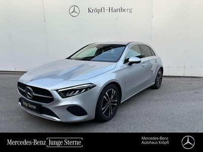 Silber Gebraucht 2023 Mercedes A180 Progressive Limousine | € 33.900 (Etwas zu teuer)