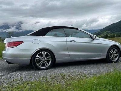 Silber Gebraucht 2016 Mercedes E200 Cabrio | € 24.900