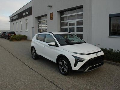 Atlas white Gebraucht 2023 Hyundai Bayon SUV | € 23.490