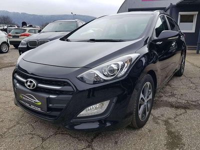 gebraucht Hyundai i30 CW Comfort 1,6 CRDi Autom. // 1. Besitz //
