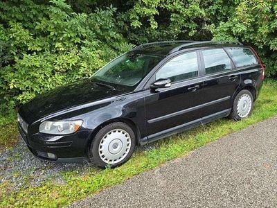 Schwarz Gebraucht 2004 Volvo V50 Momentum Kombi | € 3.800