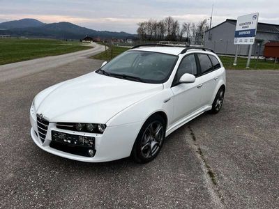 Alfa Romeo 159