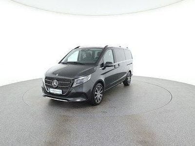 Graphitgrau metallic Gebraucht 2024 Mercedes V250 Avantgarde Van / Kleinbus | € 100.788