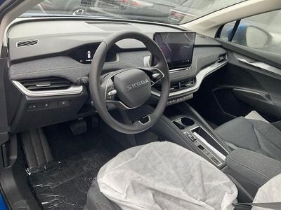 Grau Neu 2025 Skoda Elroq Loft SUV | € 41.500 (Etwas zu teuer)