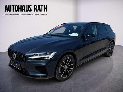 gebraucht Volvo V60 Plus T6 AWD Plug-in Hybrid Elektrisch/Benzin Dark