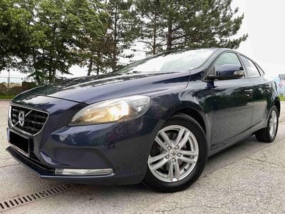 Blau Gebraucht 2015 Volvo V40 Kombi | € 9.999 (Fairer Preis)