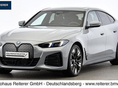 Grau (m brooklyn grau) Gebraucht 2025 BMW i4 M Sport Limousine | € 63.990