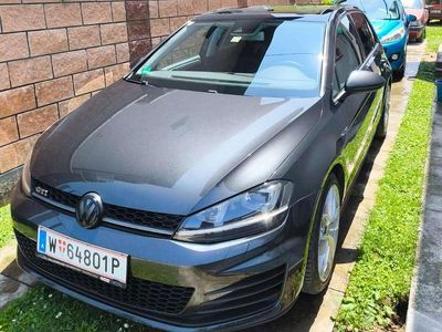 Schwarz Gebraucht 2016 VW Golf VII Sport Limousine | € 14.000 (Etwas zu teuer)